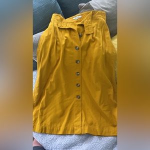 Madewell knee length skirt, fits like a 2 if you wear it higher on your waist